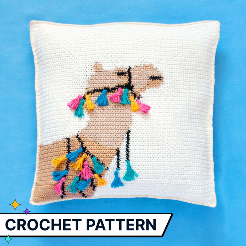 Pillow with Camel crochet pattern