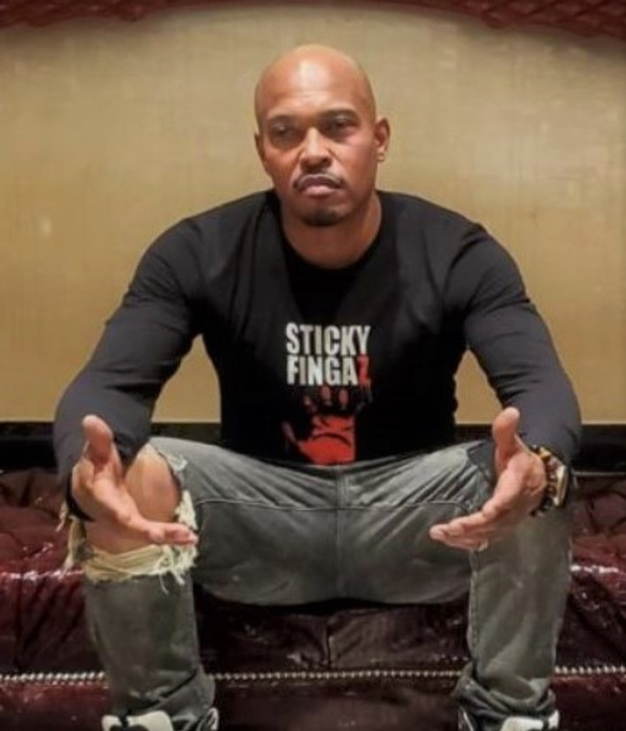 STICKY FINGAZ OG LOGO LONGSLEEVE TEE SF