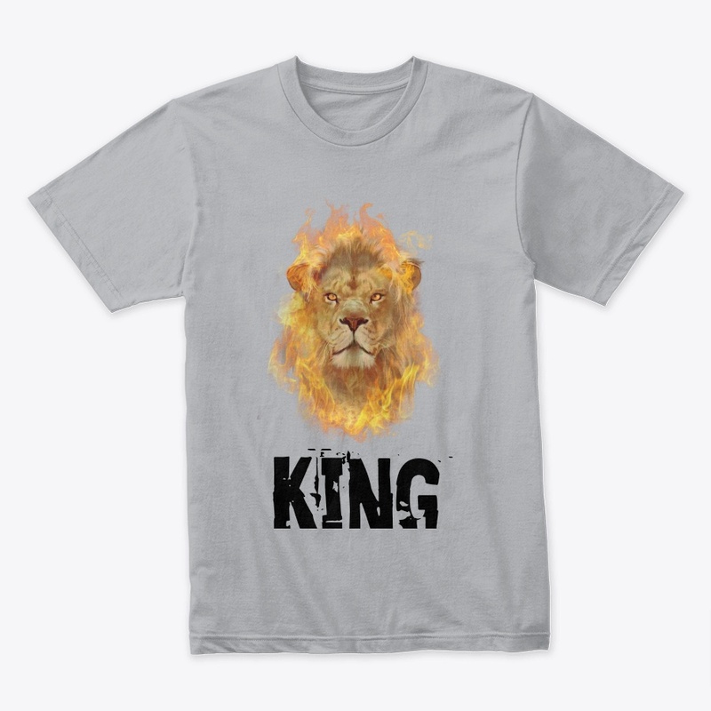 T-shirt with a lion drawing online shop