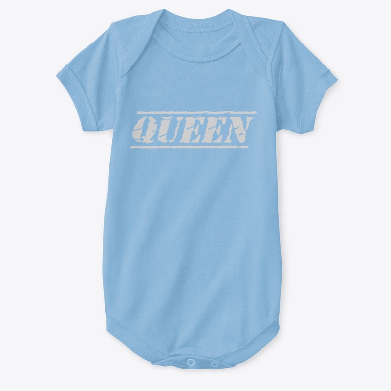 Queen Attire