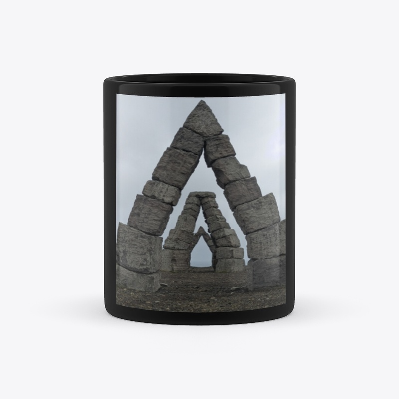 Arctic Henge 