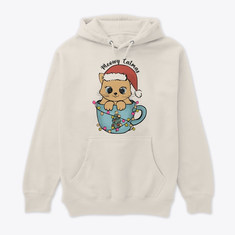 Christmas Kitten in a Christmas cup