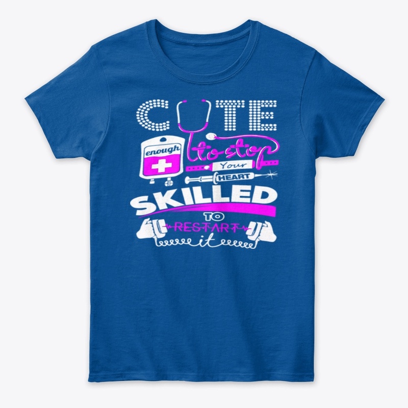 Nurse Cute Enough to Stop Your Heart