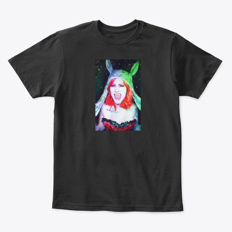 Kira Merch