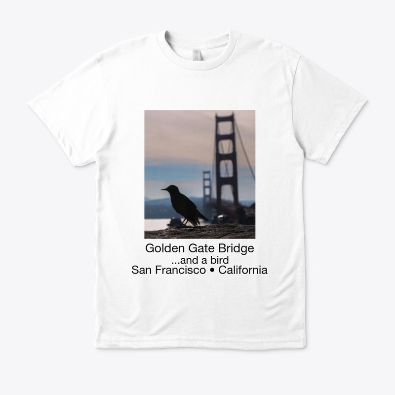 Golden gate bridge... and a bird