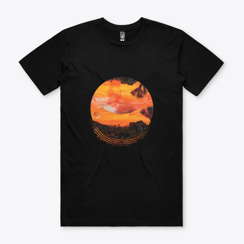 Sunset in the desert 	