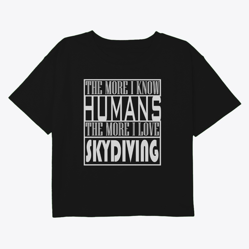 Love skydiving T-shirt.