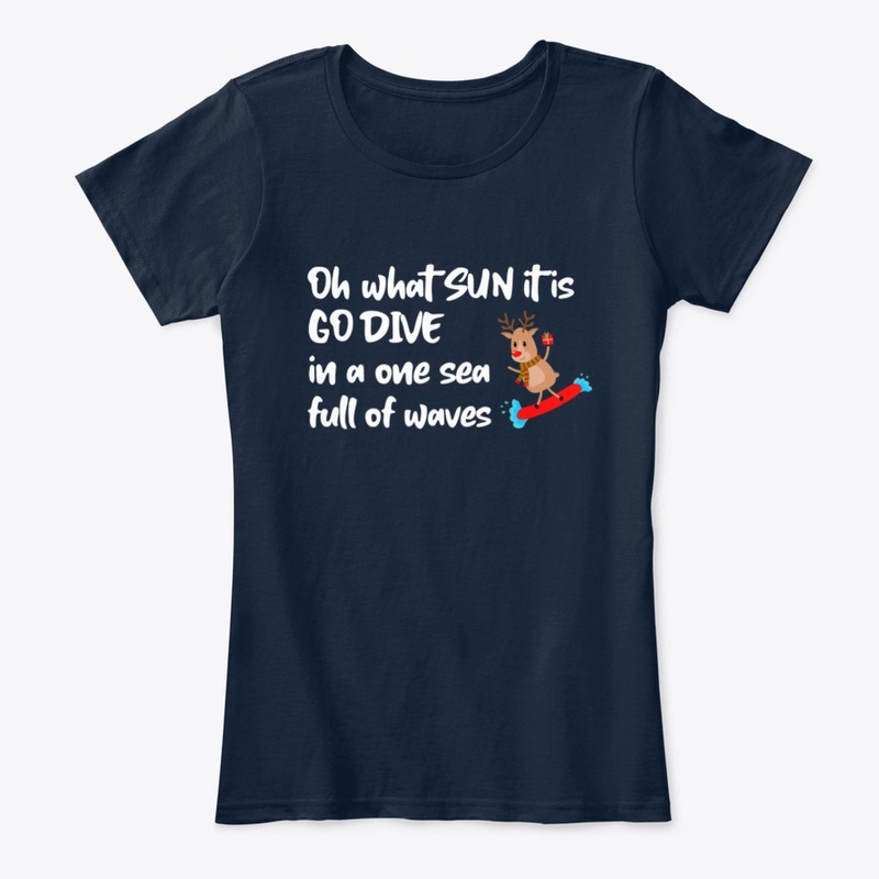 Christmas in July. Sun bath. Sea waves.