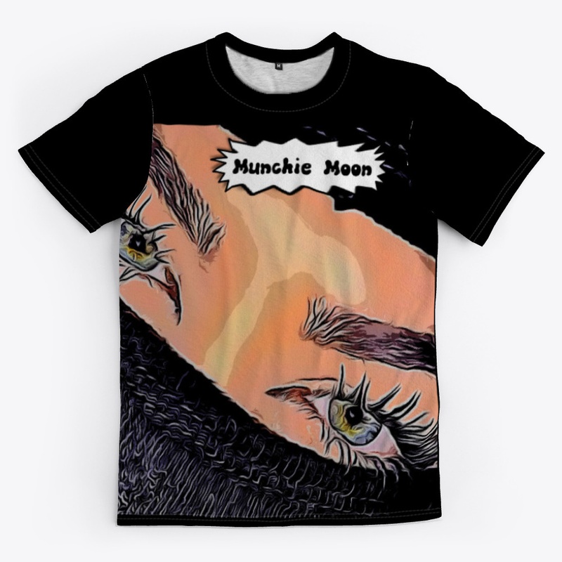 MunchieMoon Graphics Tshirt 