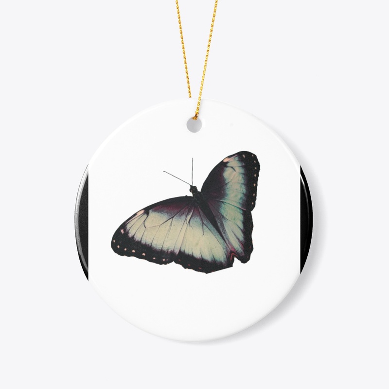 "Dark Beauty – Black Butterfly Vibes"