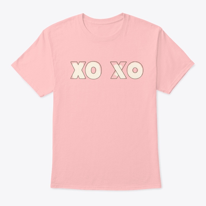 Distressed XOXO: Vintage Vibes