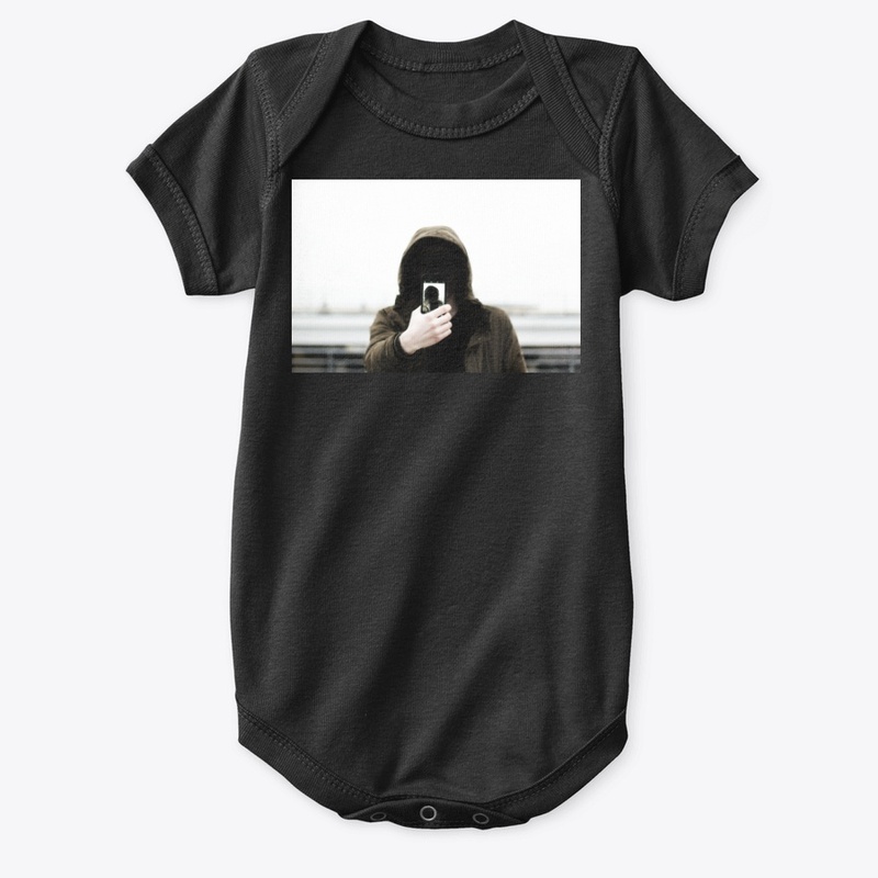Selfie dropped on all items
