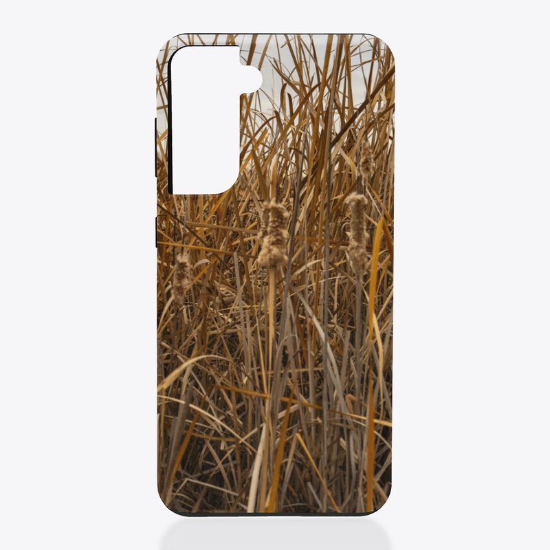 Cell phone case with cattail design