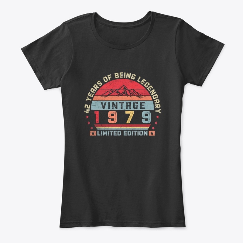 42 Years Old Retro 1979 Birthday Vintage