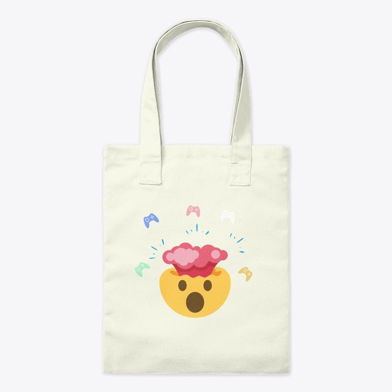 surprised face love video games T-shirt.