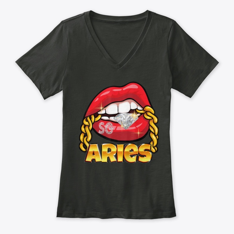Juicy Lips Gold Chain Aries