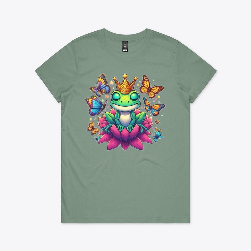 Frog Queen Women's T-Shirt