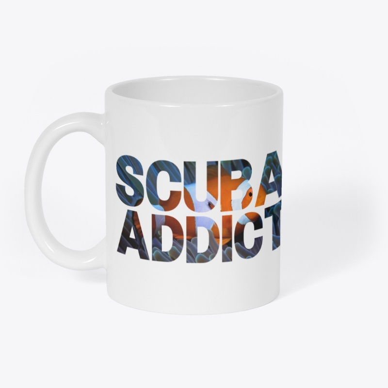 Scuba addict clown fish