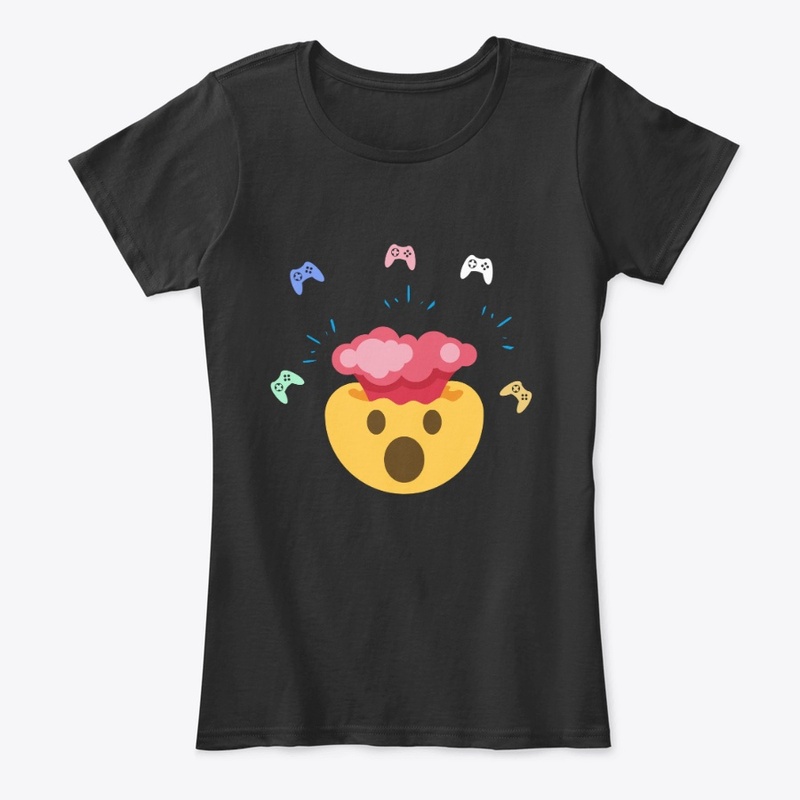 surprised face love video games T-shirt.