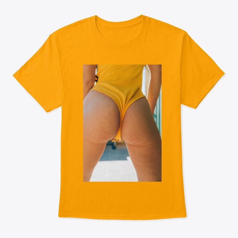 PEACHY IN YELLOW