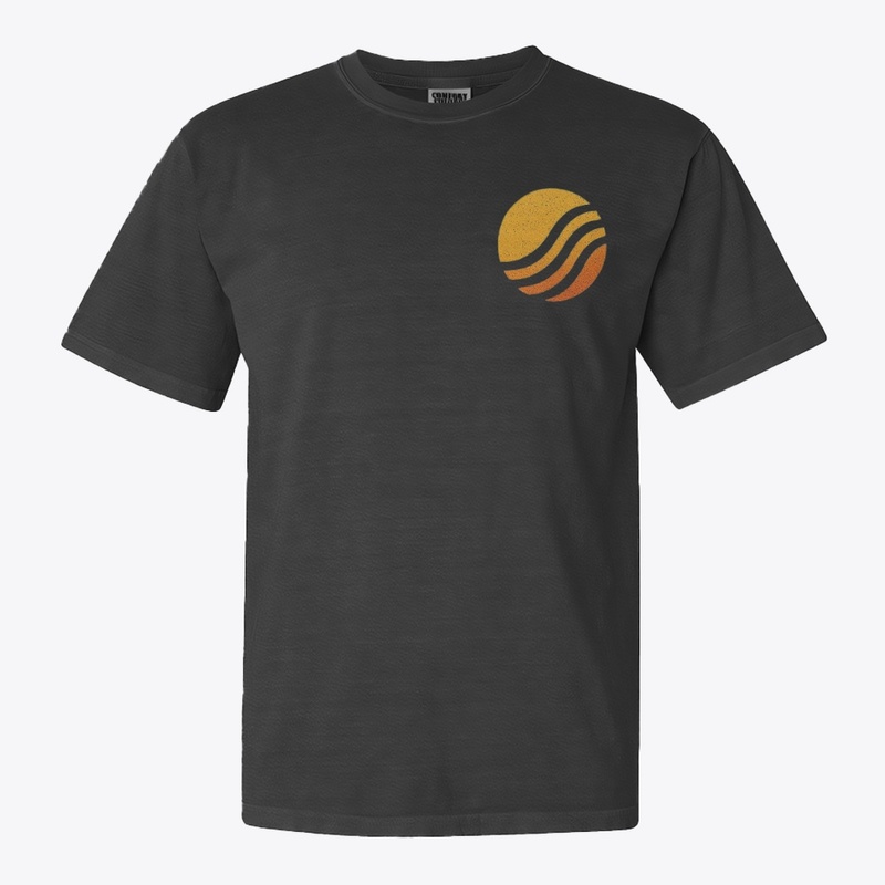Retro Sunset Waves Beach T-Shirt