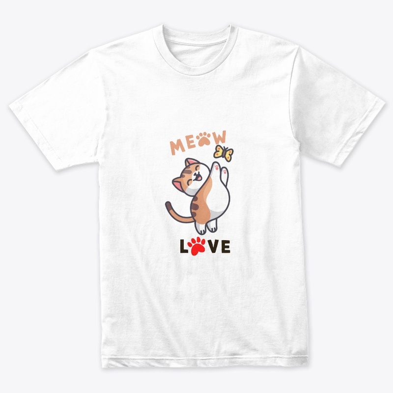 cut cats and lovely T-shirt