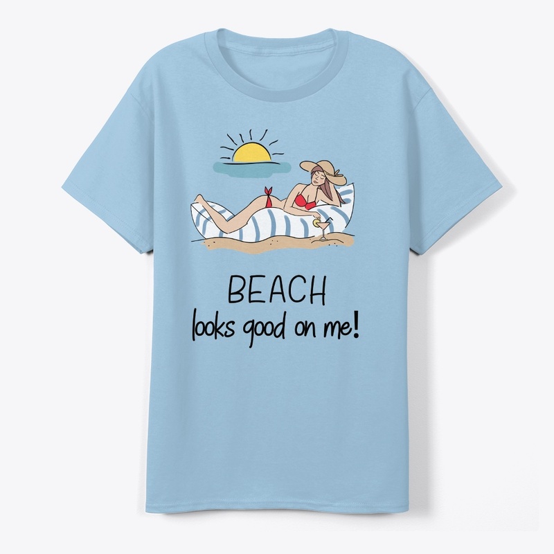 Beach looks good on me!