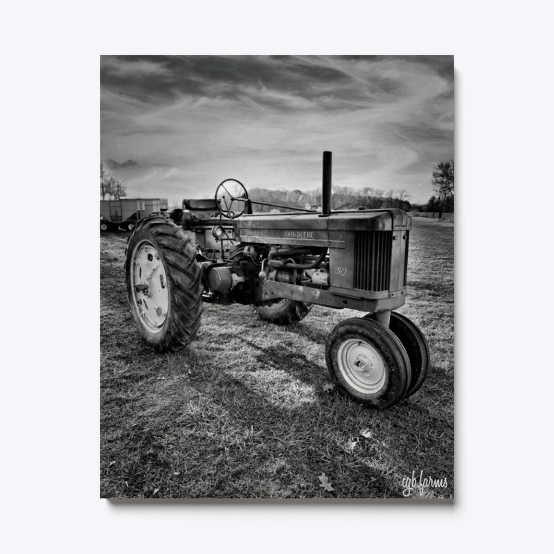 B&W Tractor Canvas
