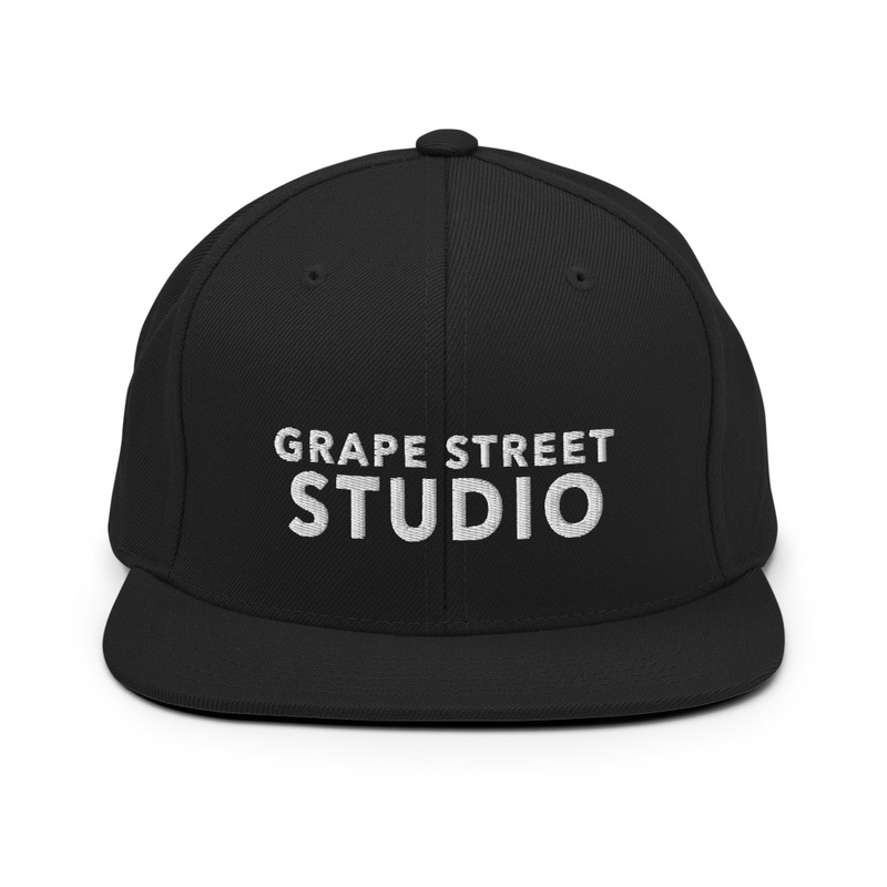 Snapback Grape Street Studio Hat