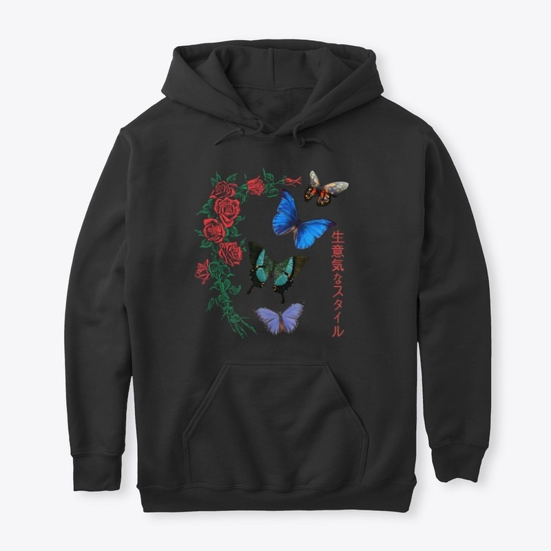 Schmetterlinge mit Rosen
