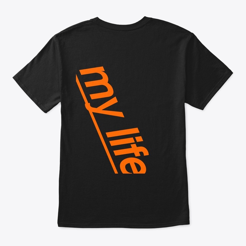 black t shirt 