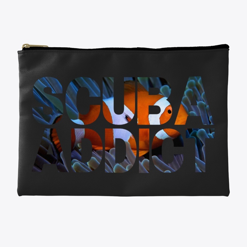Scuba addict clown fish