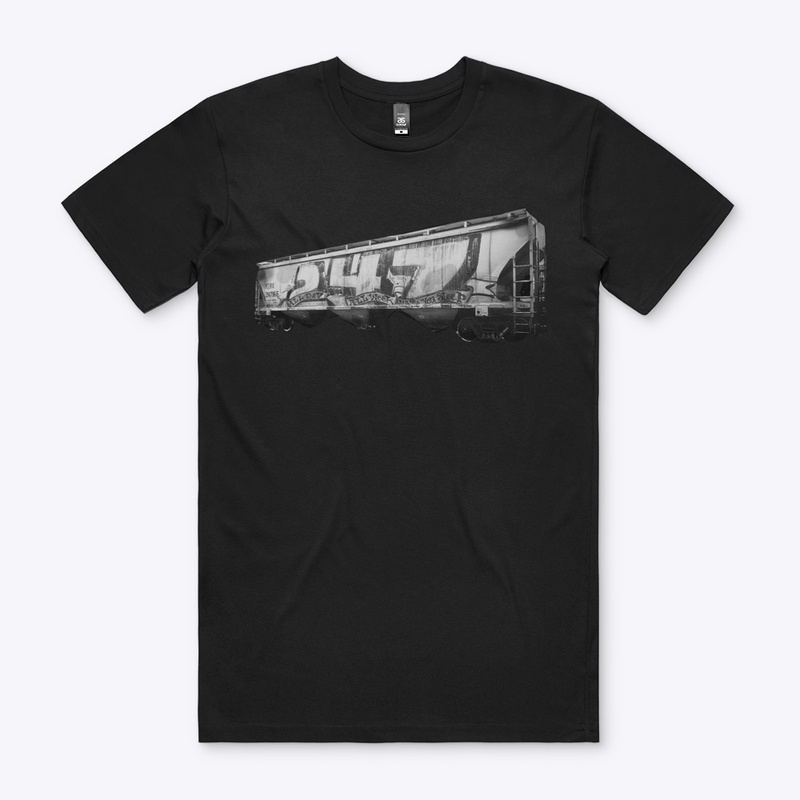 L Iconic 247 tee