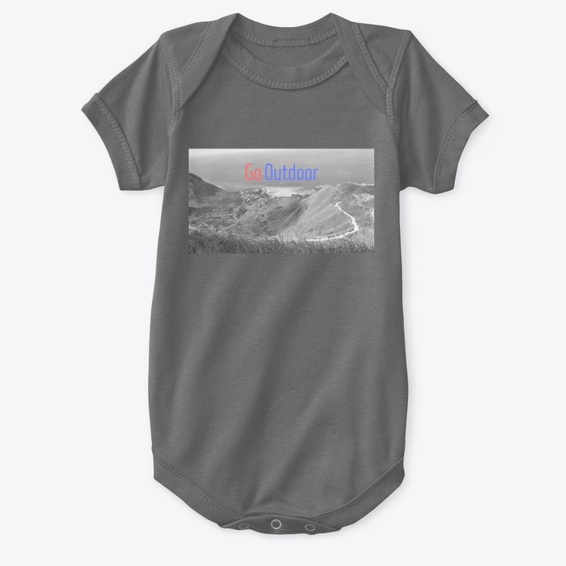 GO HIKING IN THE MOUNTAIN IN TAIWAN N0.5