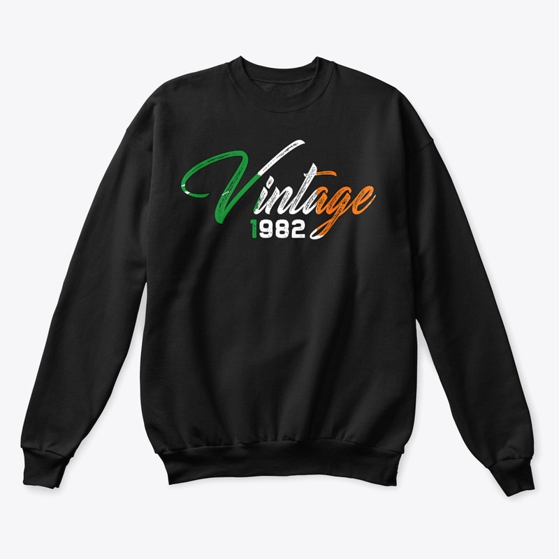 Irish 1982 38th Birthday Gift T-Shirt