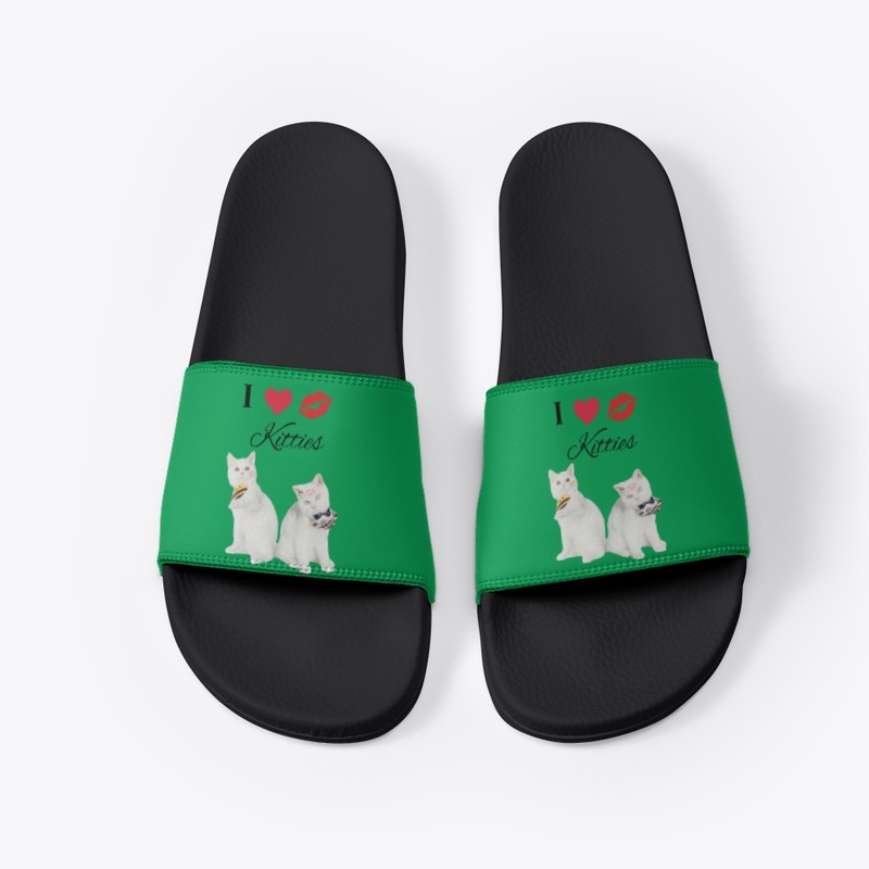 I love kissing kitties