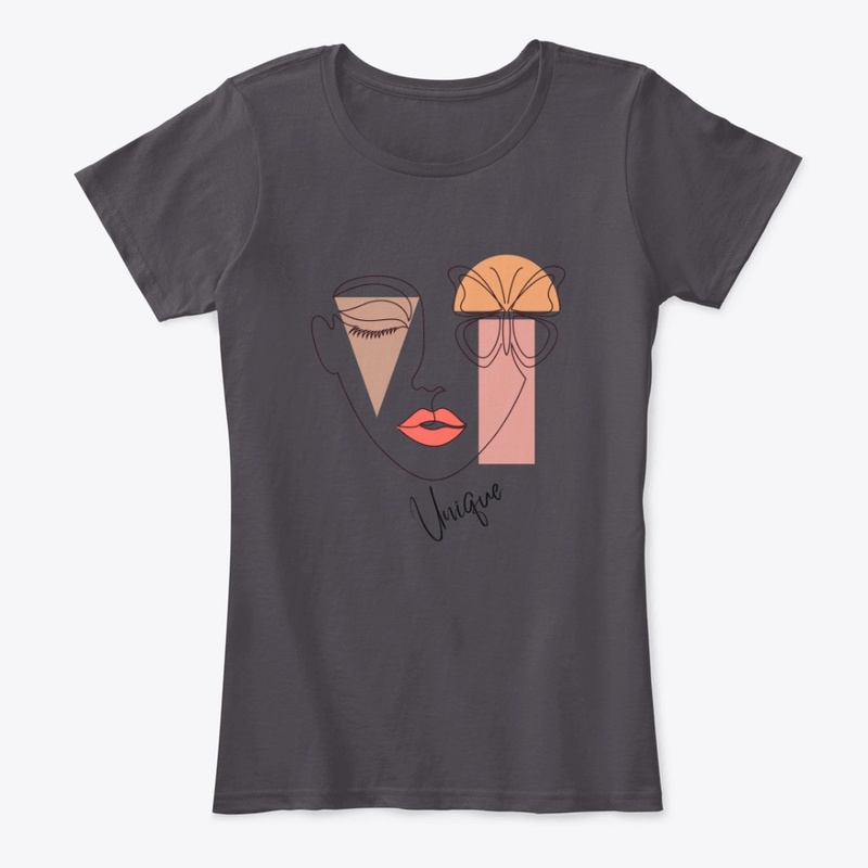 Minimalist design t-shirt/hoodie