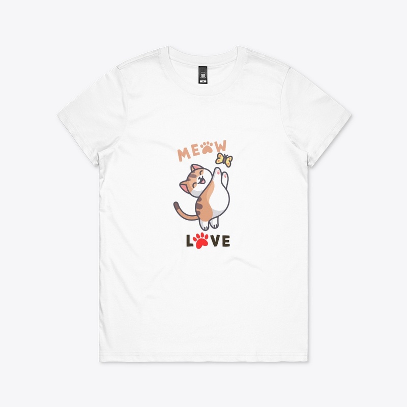 cut cats and lovely T-shirt