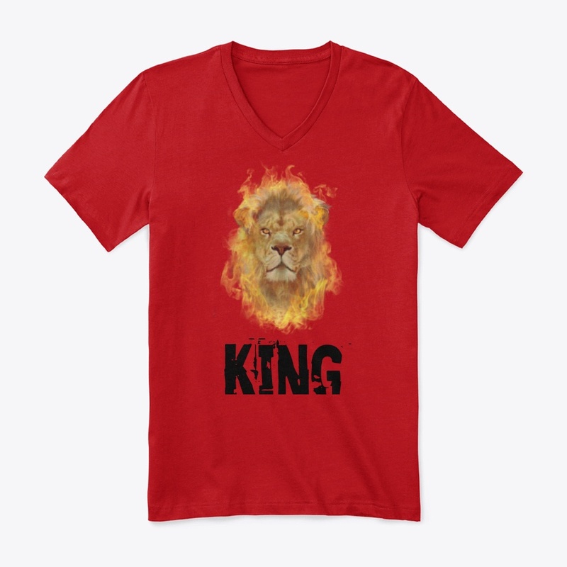 T-shirt with a lion drawing online shop