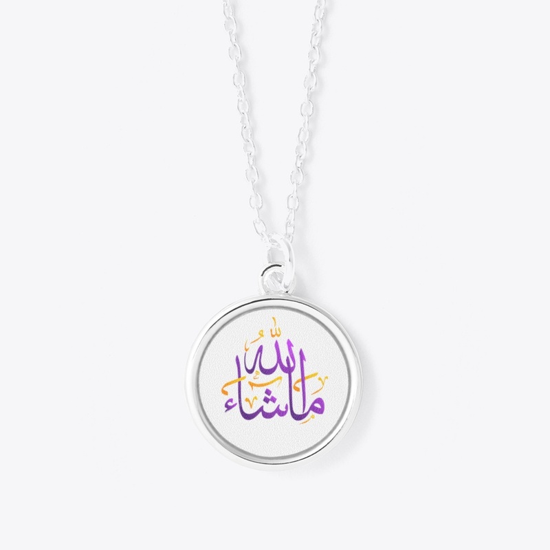 Circle pendant necklace