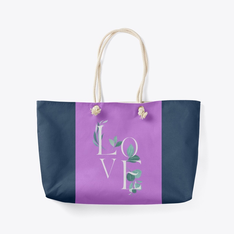 Simple Design on purse.