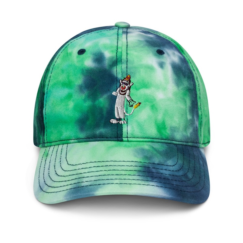 white drooper cap