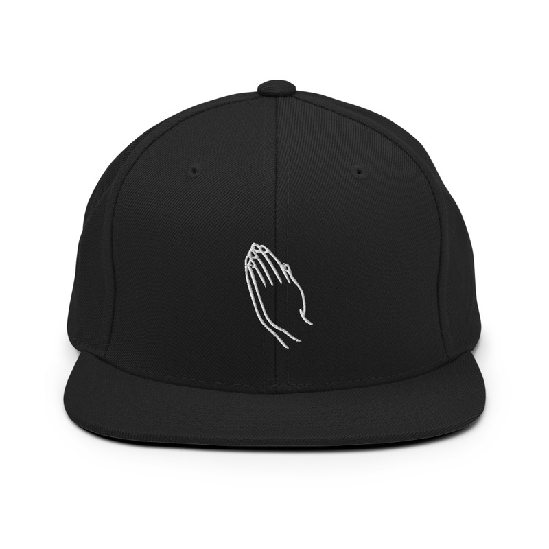 Pray snapback