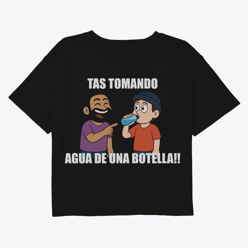 TAS TOMANDO AGUA DE UNA BOTELLA!