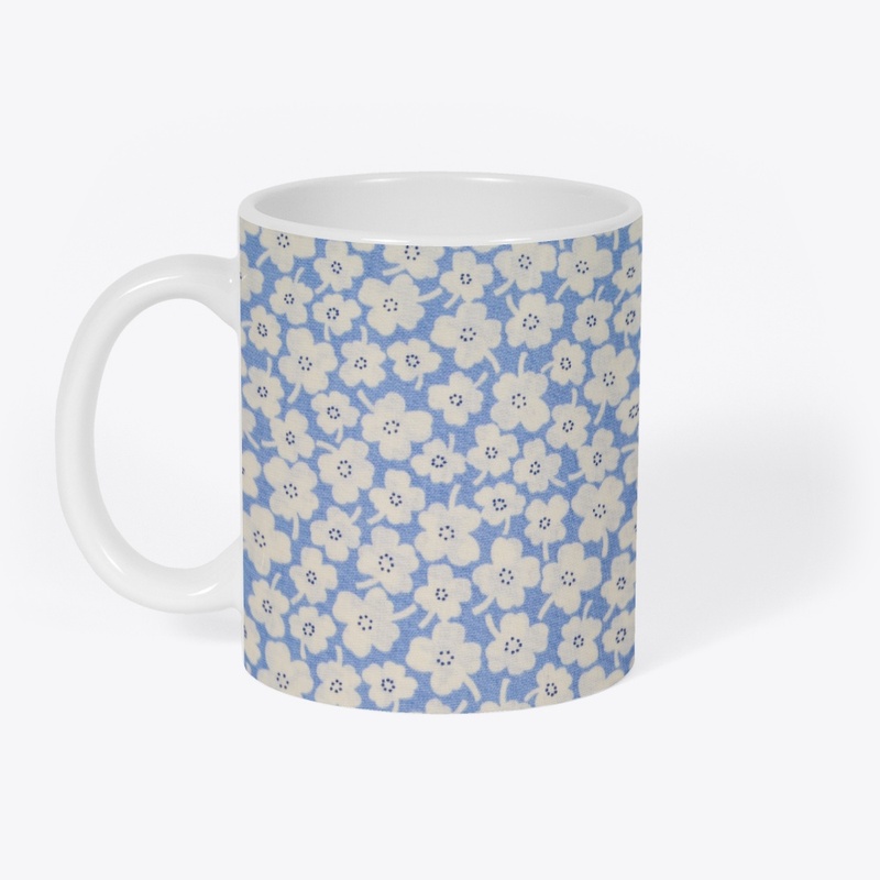 BLUE FLOWER PATTERN