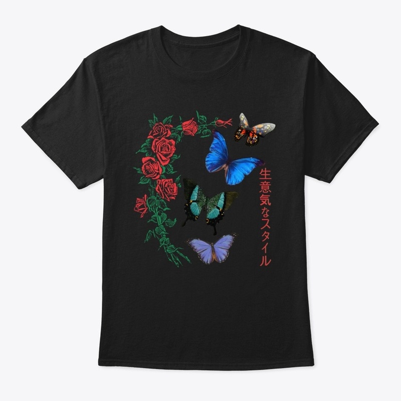 Schmetterlinge mit Rosen