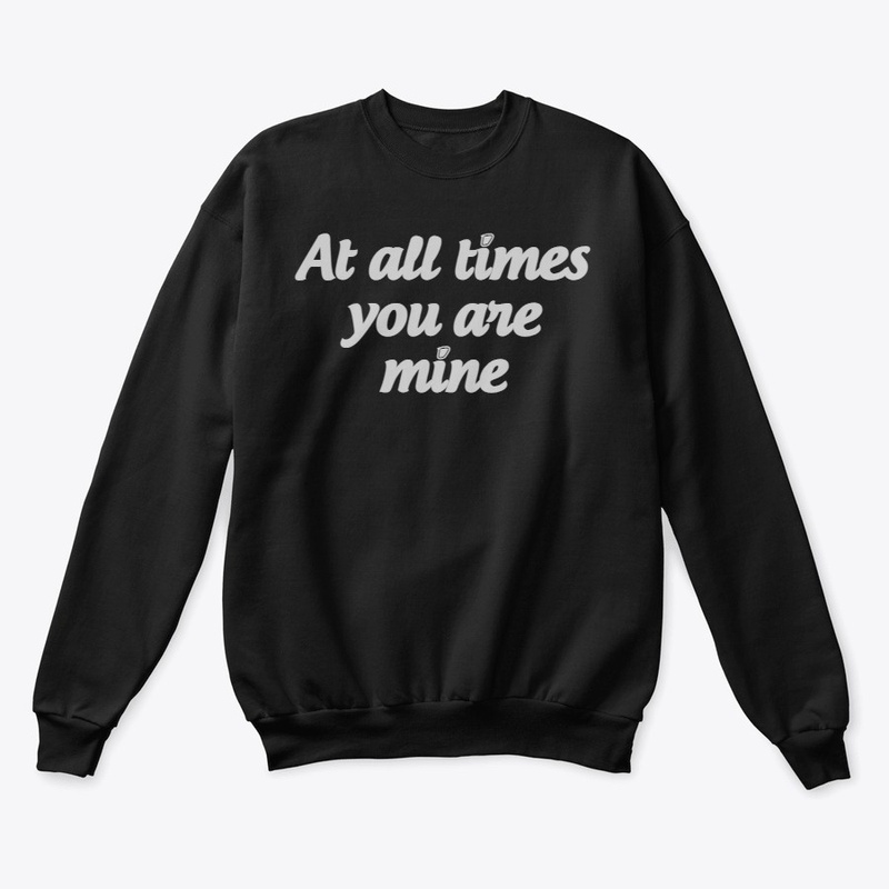 Classic round sweatshirt