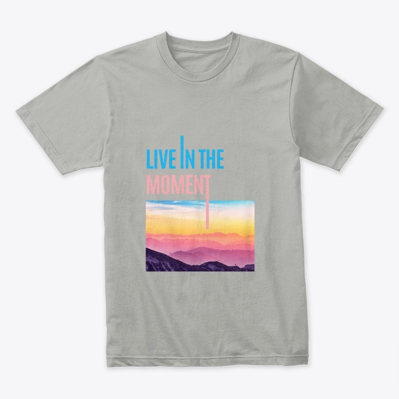 LiVing the moment