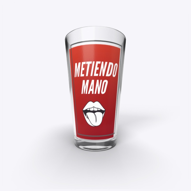Metiendo mano