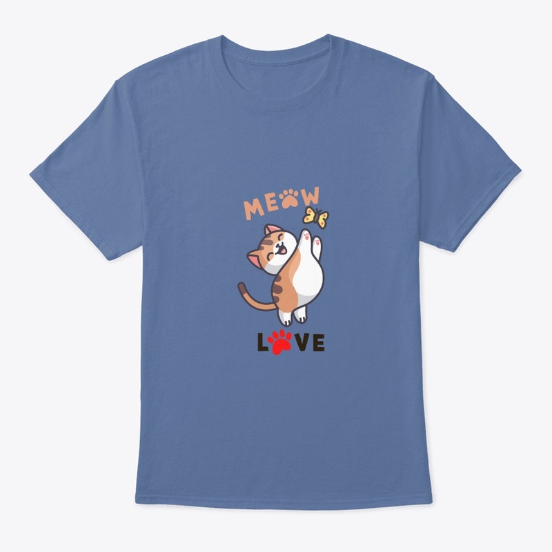 cut cats and lovely T-shirt